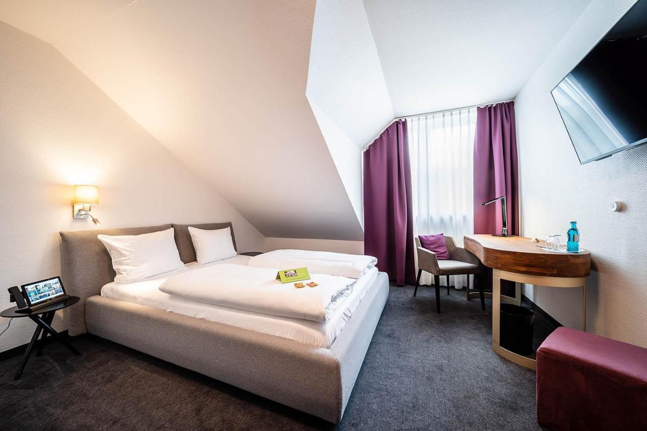 Hotel Frechener Hof Esterno foto