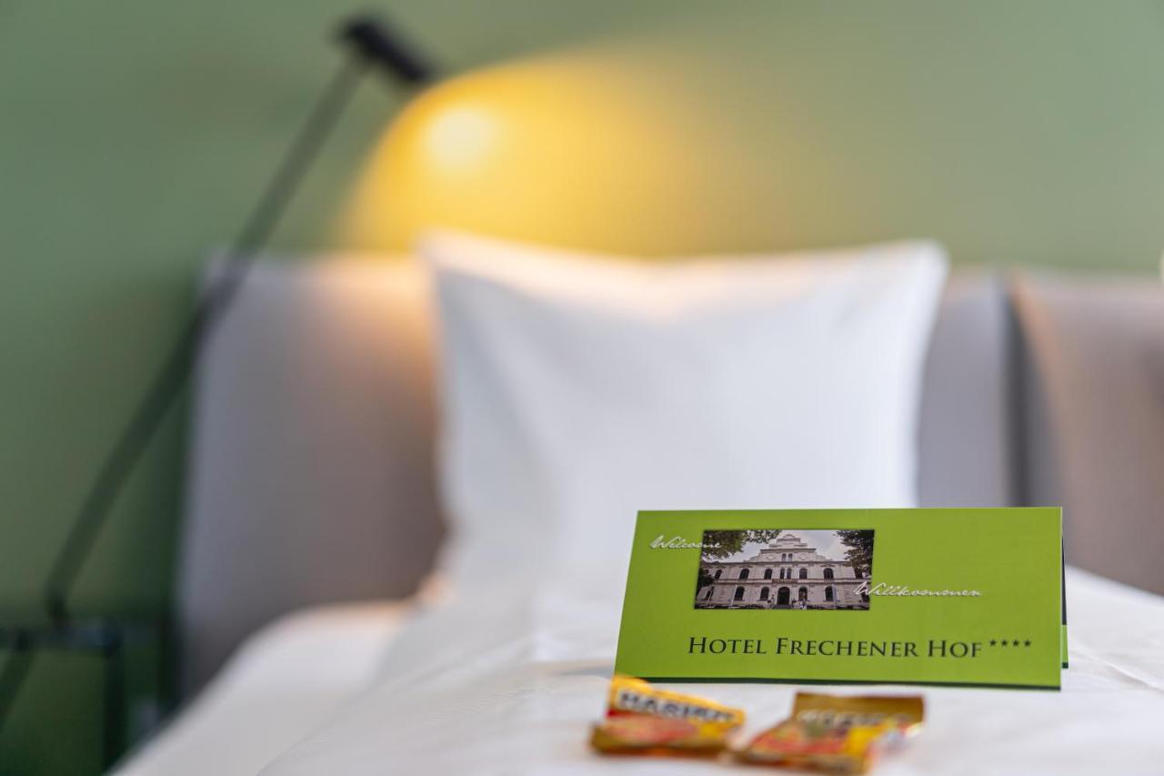 Hotel Frechener Hof Esterno foto